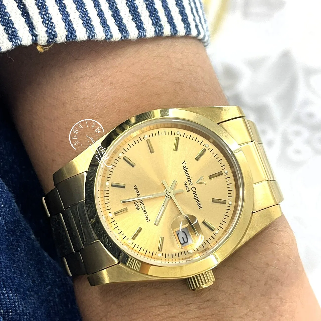 范倫鐵諾 古柏 Coupeau Men's Watch 12168KM-13 Gold Tone Stainless Steel Band
