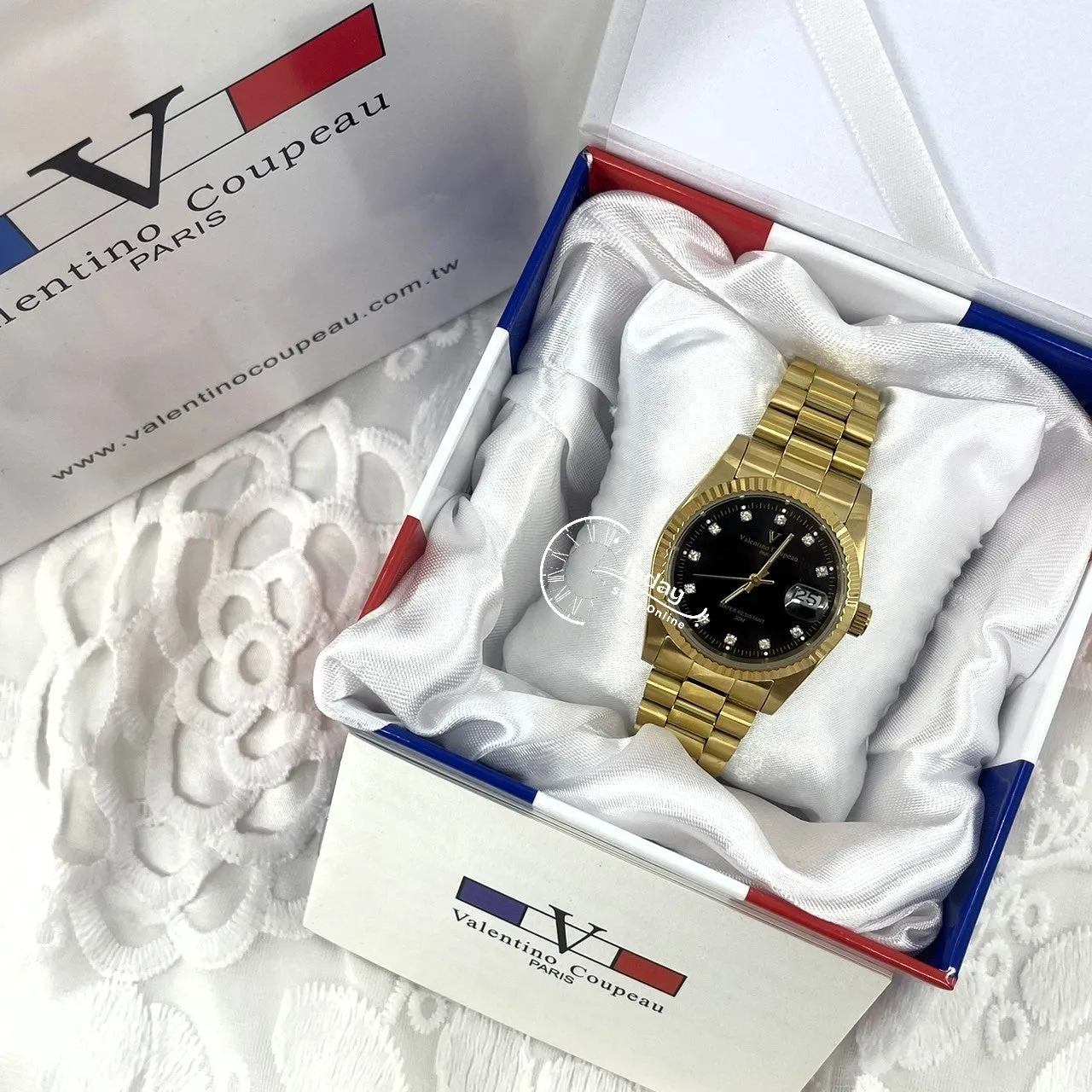 范倫鐵諾 古柏 Coupeau Men's Watch 12169KM-18 Gold Tone Stainless Steel Band