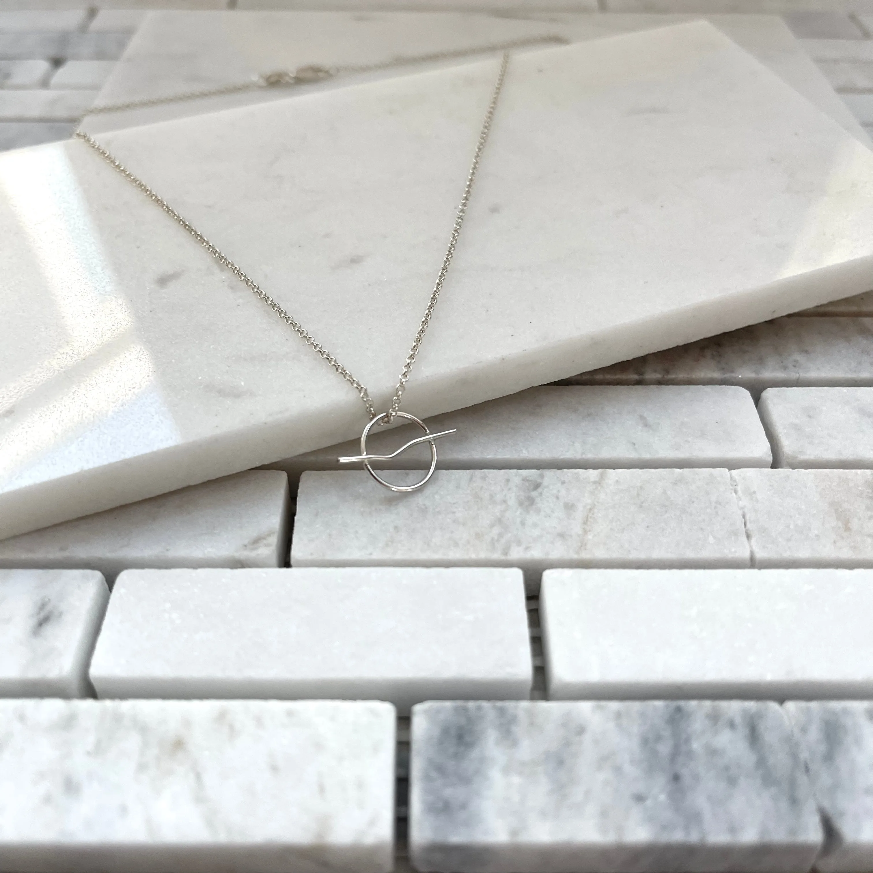 BOLT NECKLACE