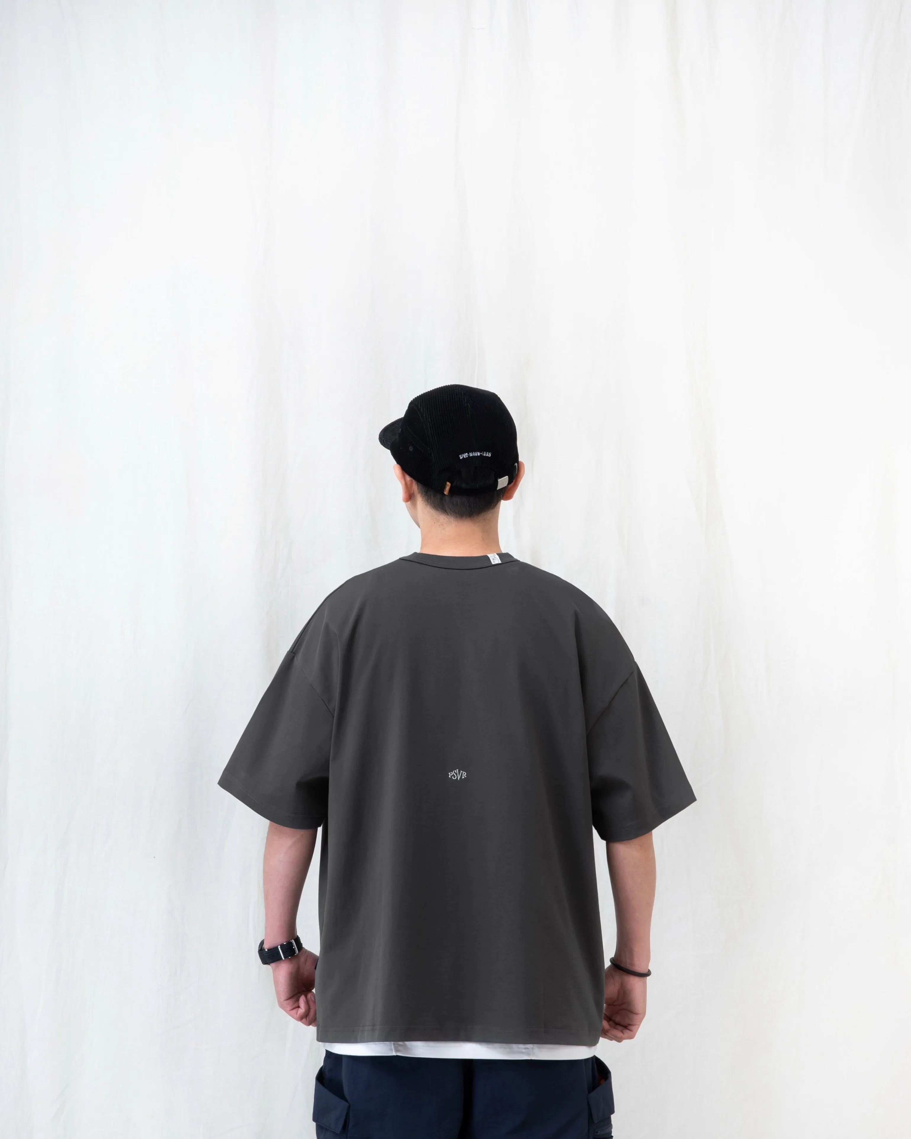 COOLING HEXAGONAL POCKET CLASSIC T-SHIRT