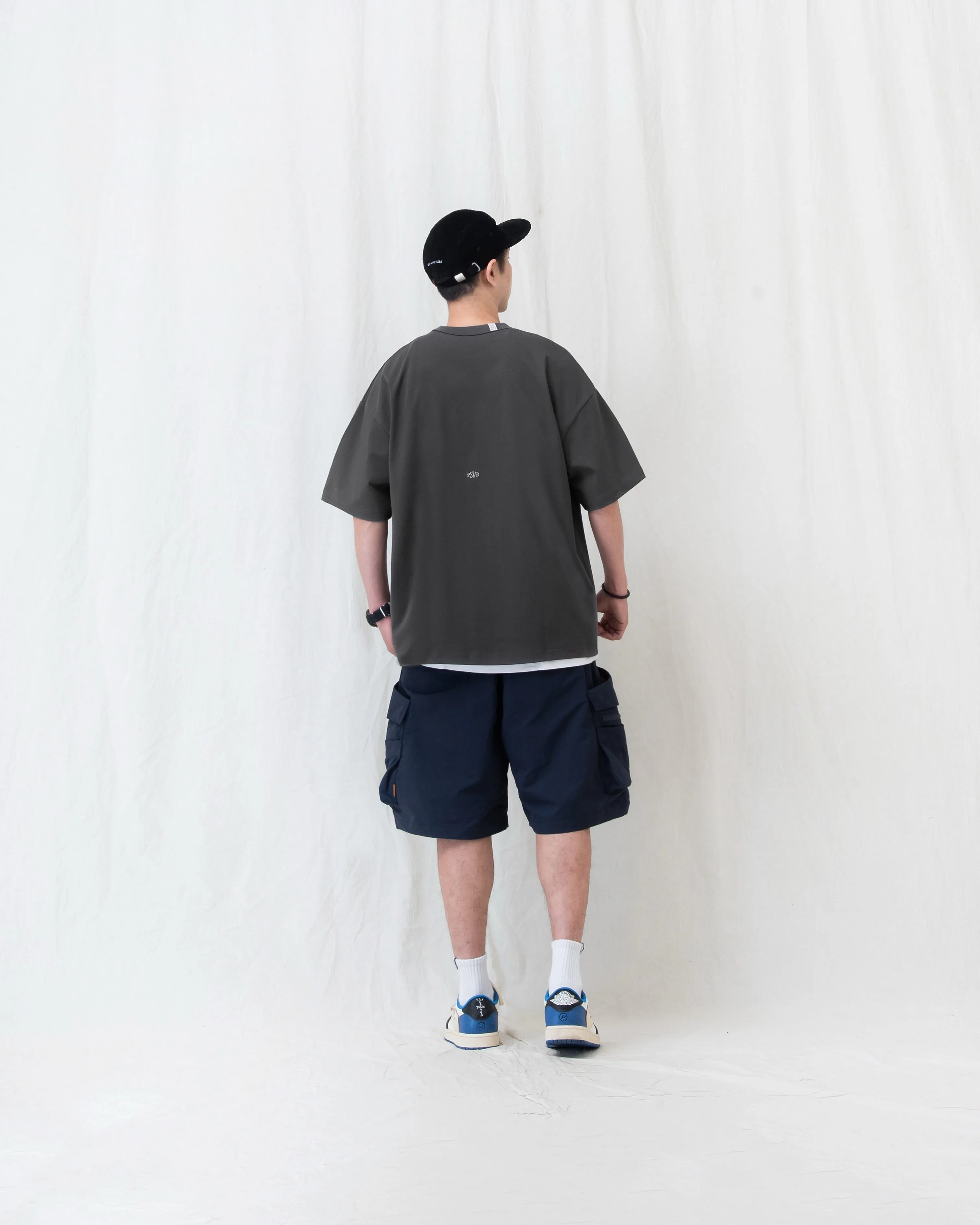 COOLING HEXAGONAL POCKET CLASSIC T-SHIRT