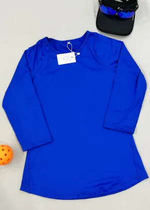 Garnett 3/4 Sleeve Top in Royal Blue