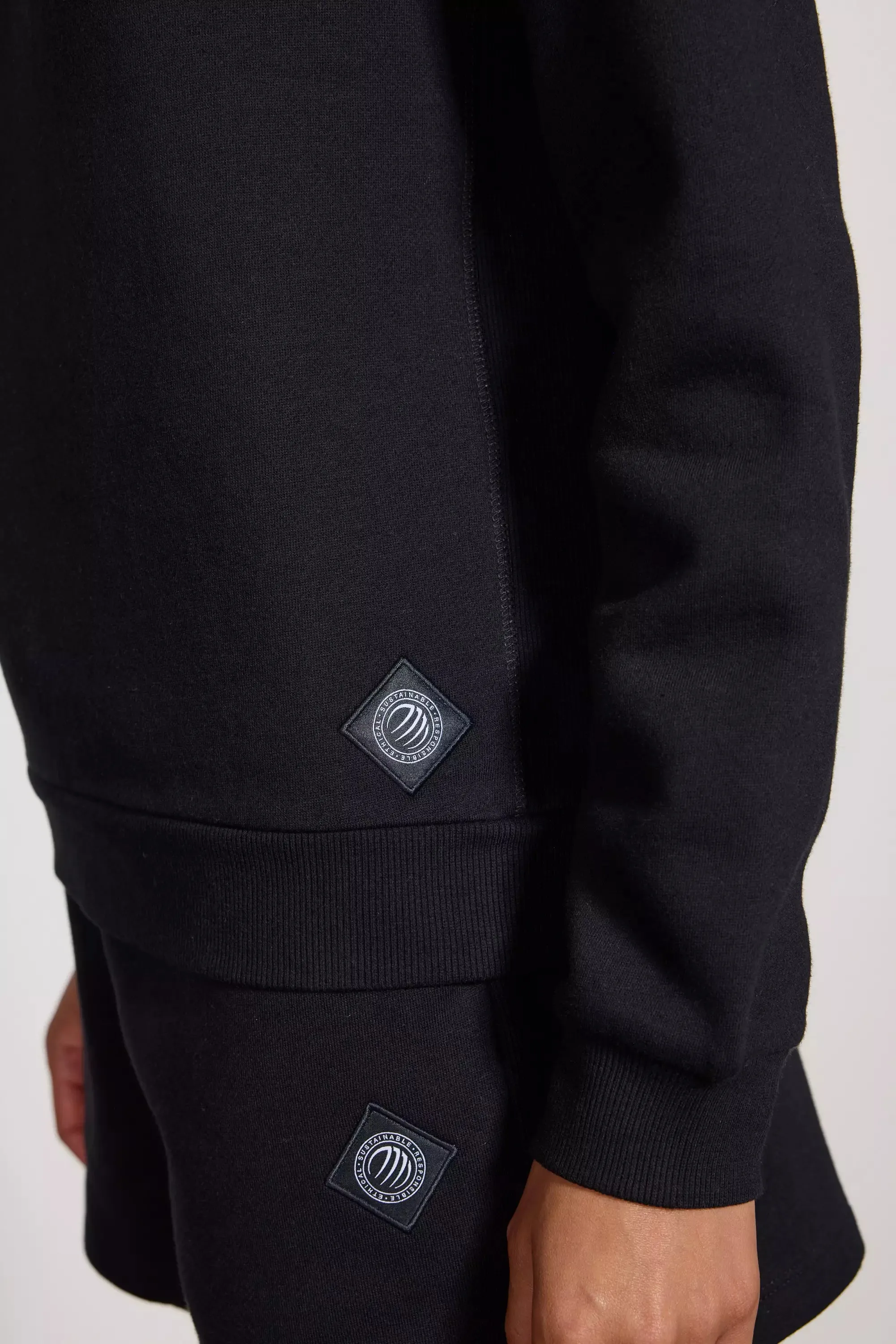 Luxefleece Sweatshirt - Black