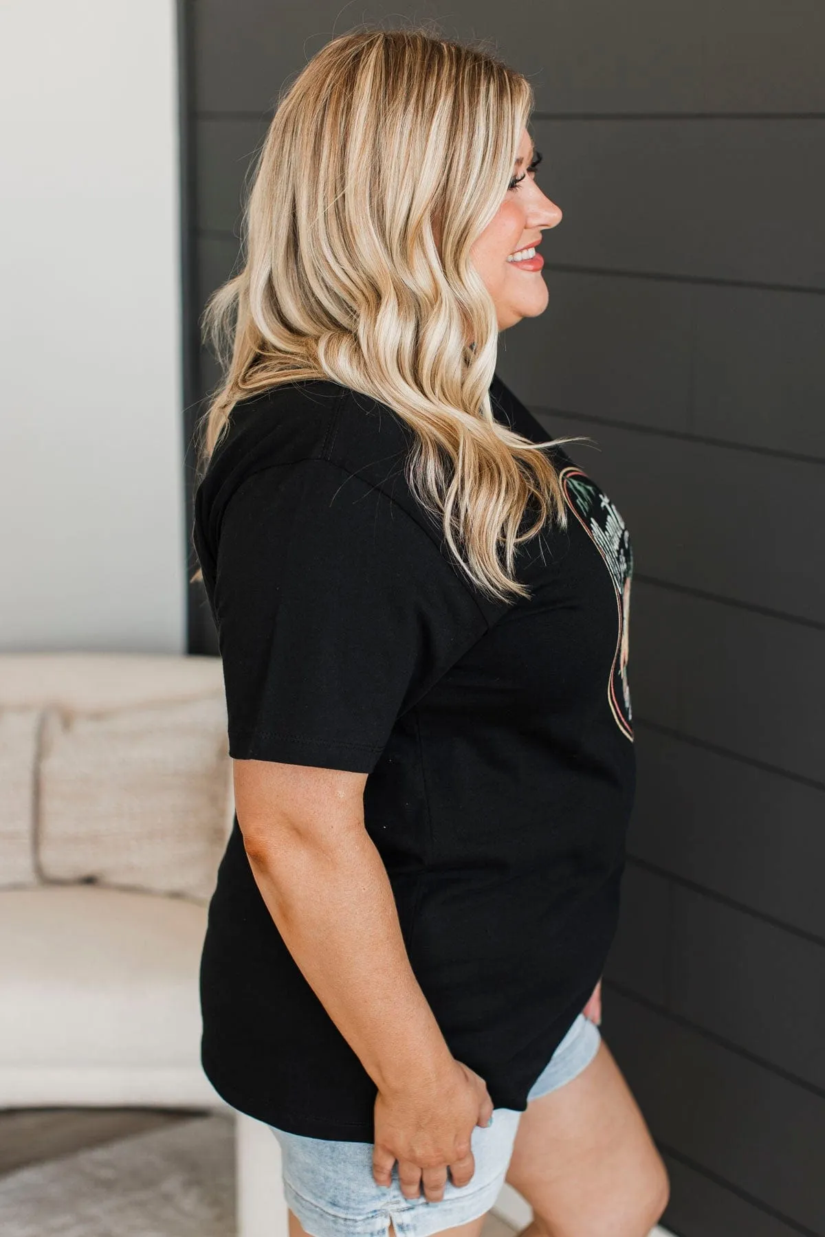 "Mountains Are Calling" Graphic Tee- Black