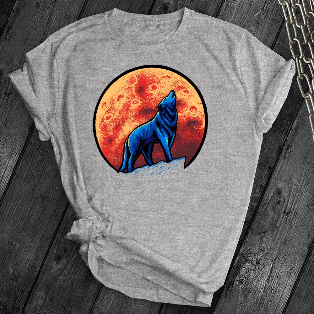 Red Moon Wolf Howl Tee