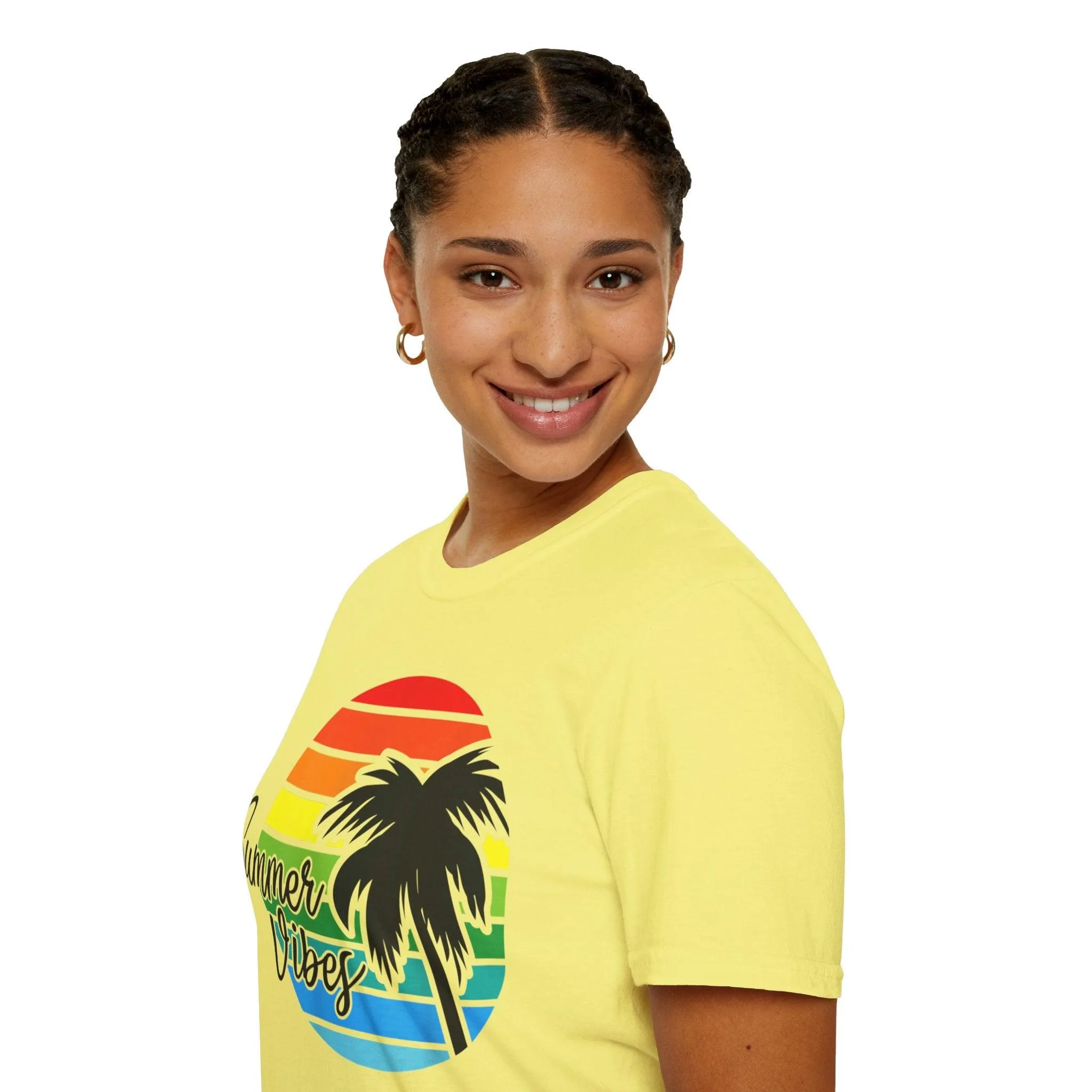 Retro Beach Summer Vibe Sunset And Palm Trees Unisex Softstyle T-Shirt