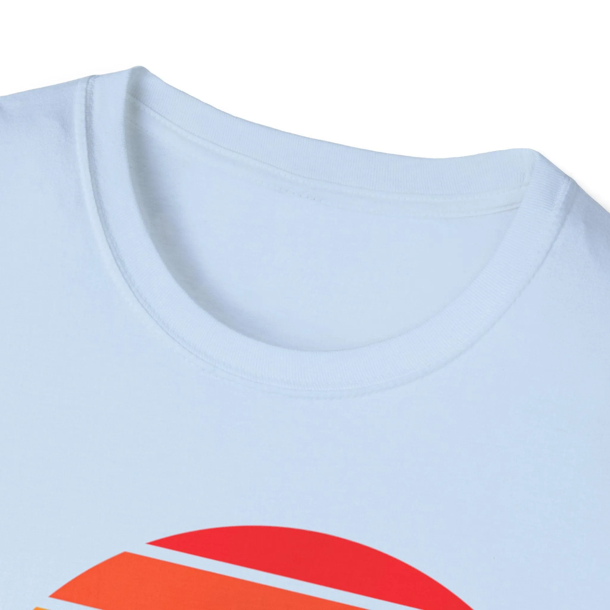 Retro Beach Summer Vibe Sunset And Palm Trees Unisex Softstyle T-Shirt