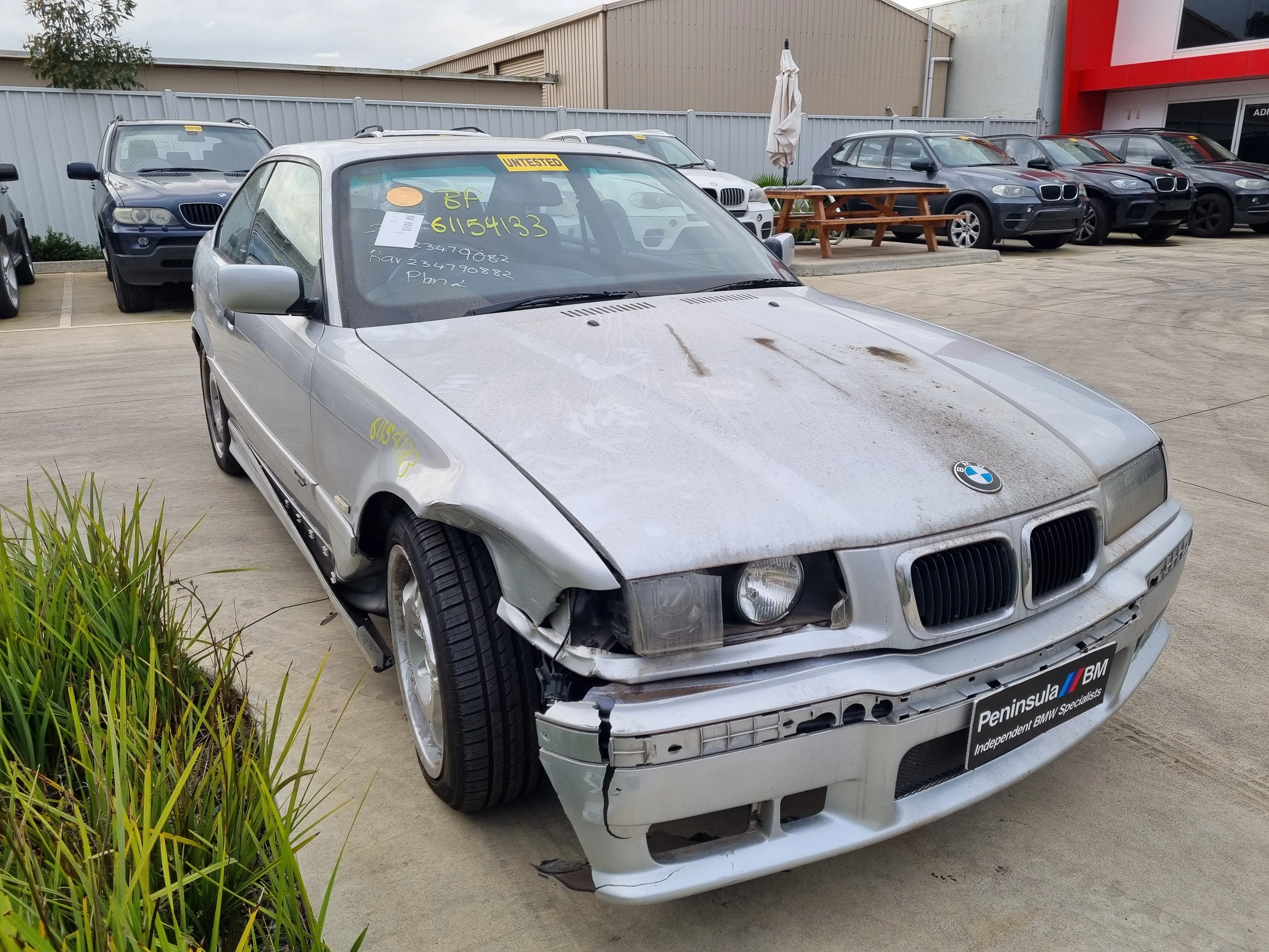S3057 3' E36 Coupe 318is M44 AUTO 1998/09