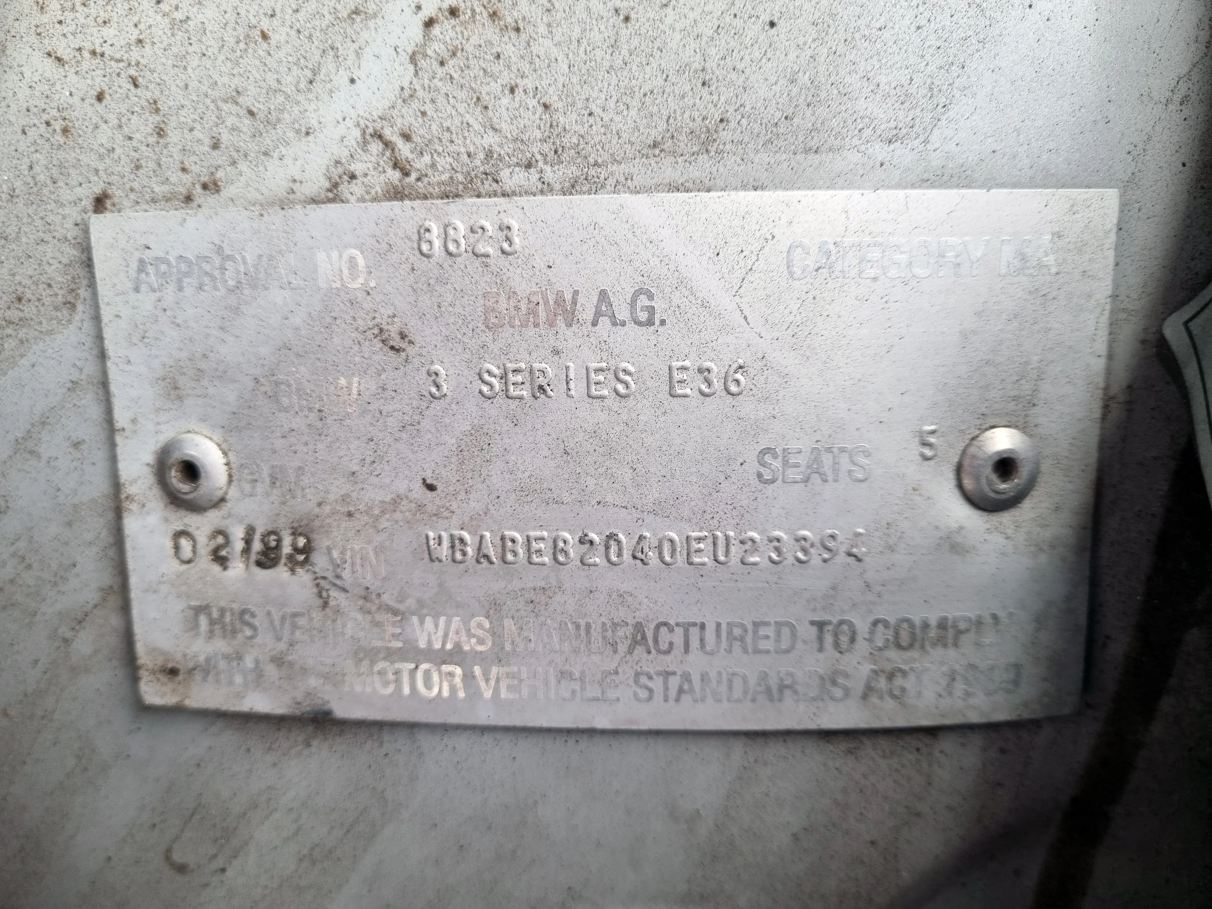 S3057 3' E36 Coupe 318is M44 AUTO 1998/09