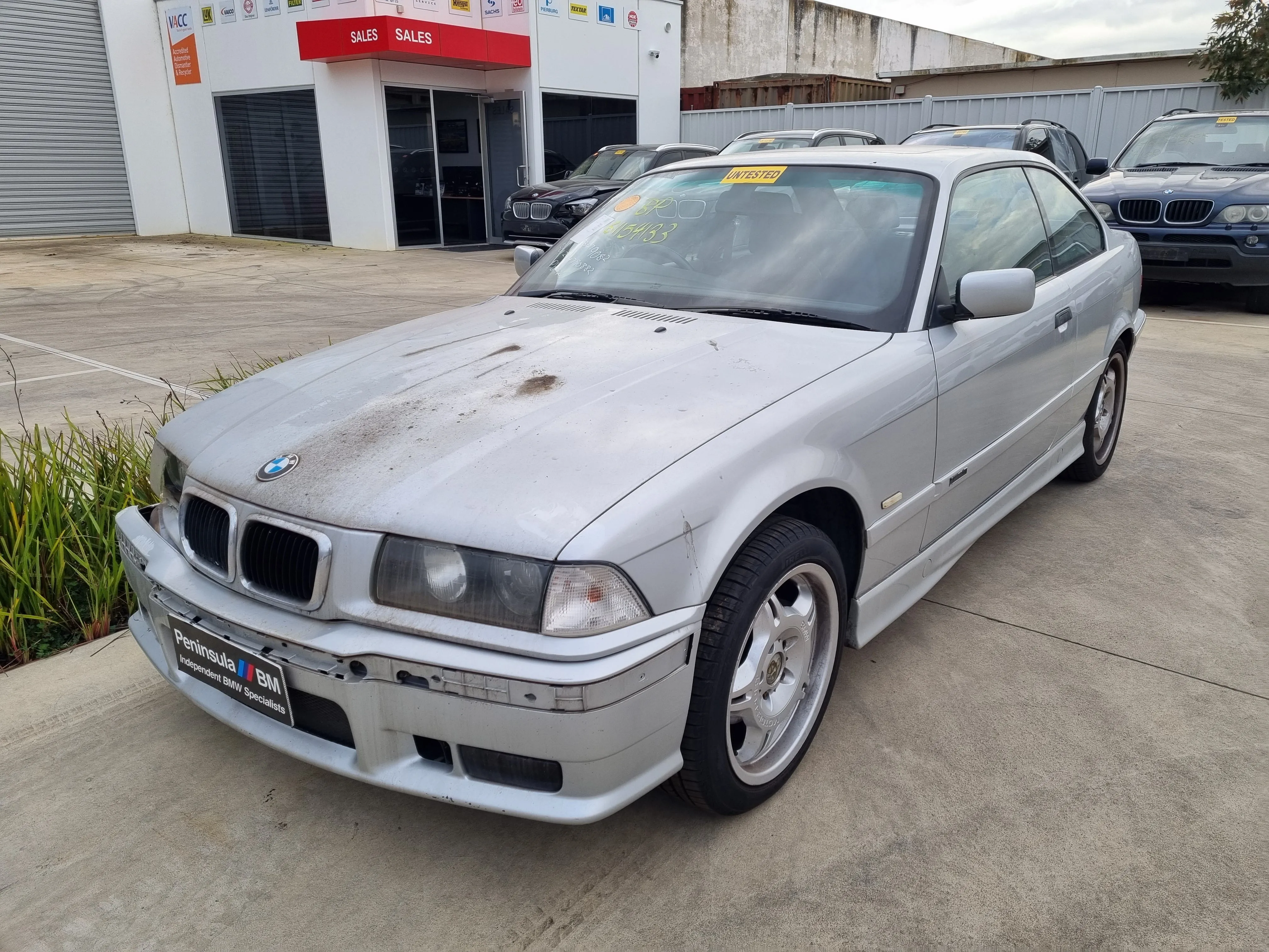 S3057 3' E36 Coupe 318is M44 AUTO 1998/09