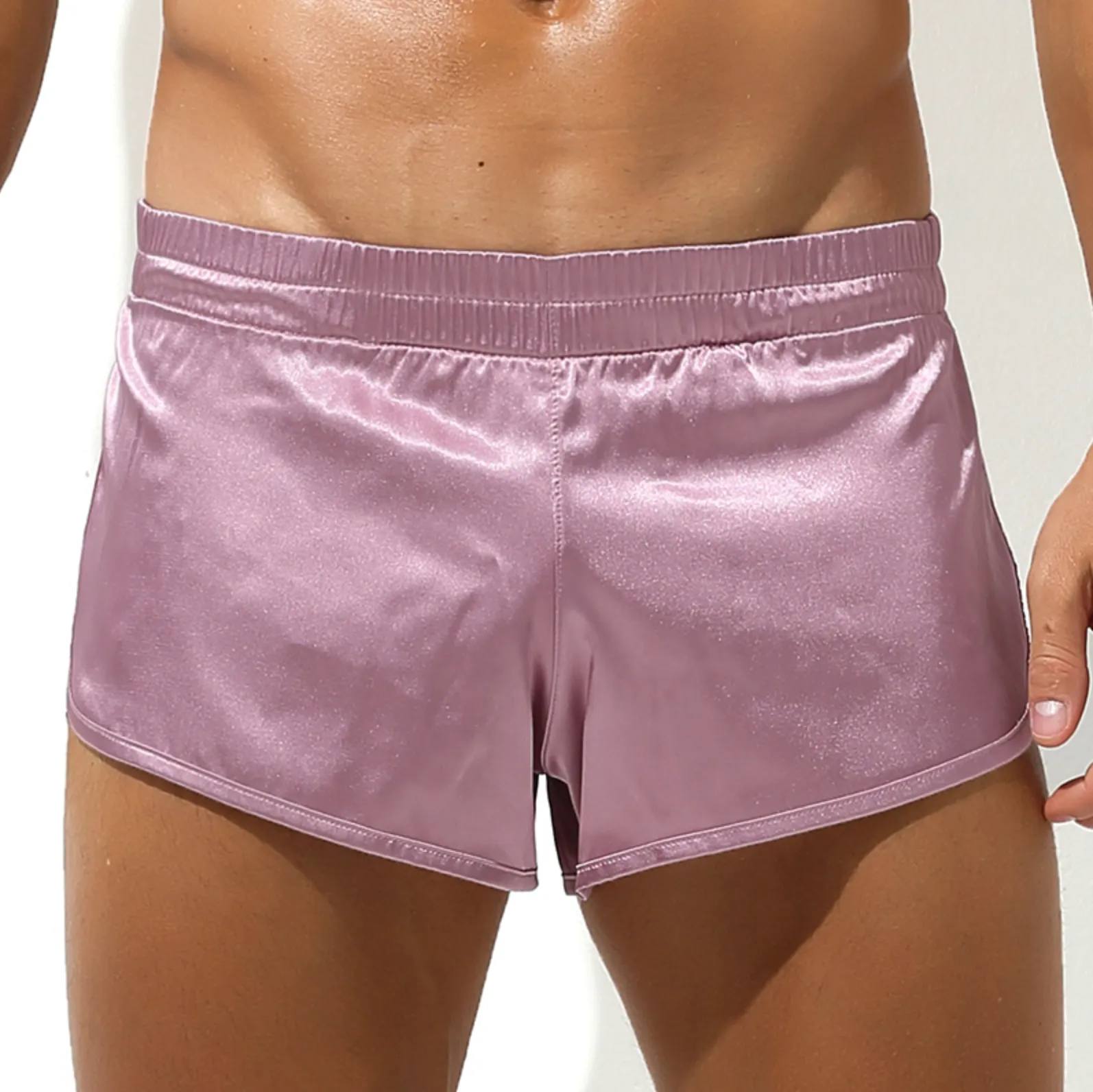 Sexy Puti-Short de elegante y lujosa tela Satinada Lounge Casa Gym Wear