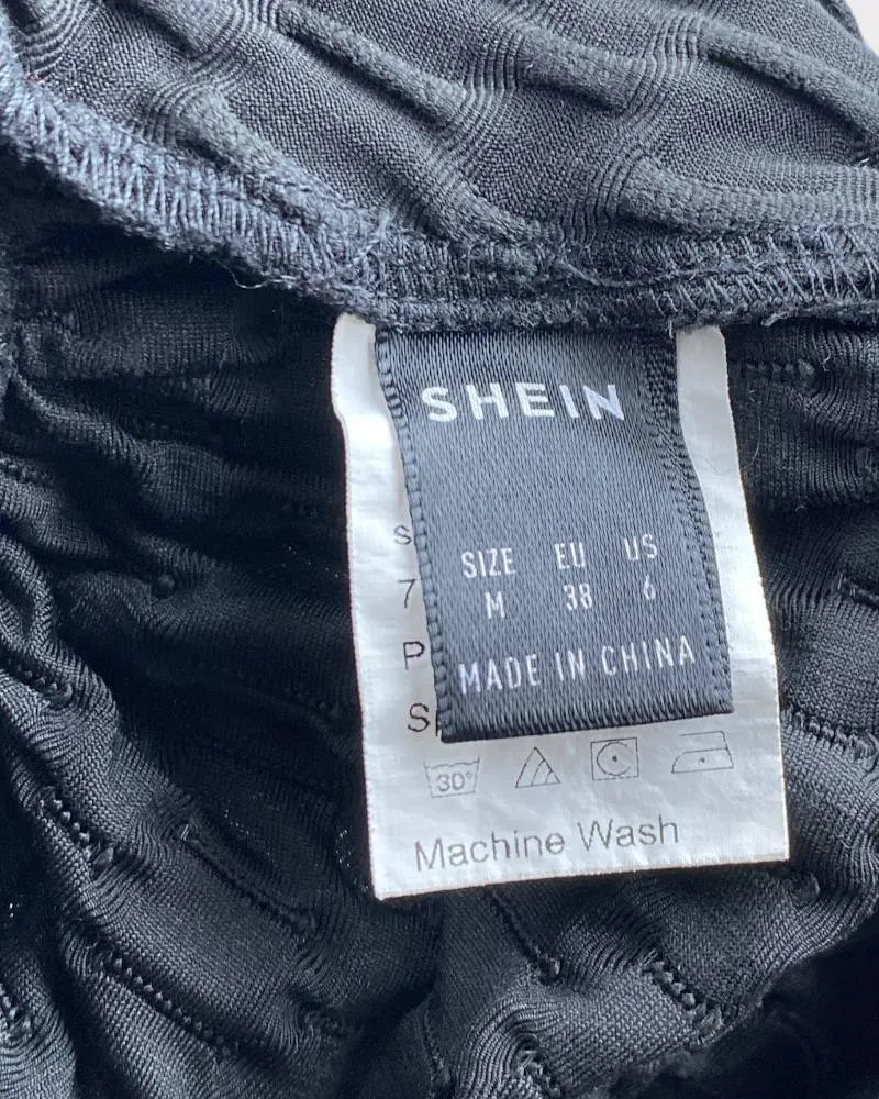 Shein Stretchy Cycling Short ( M )