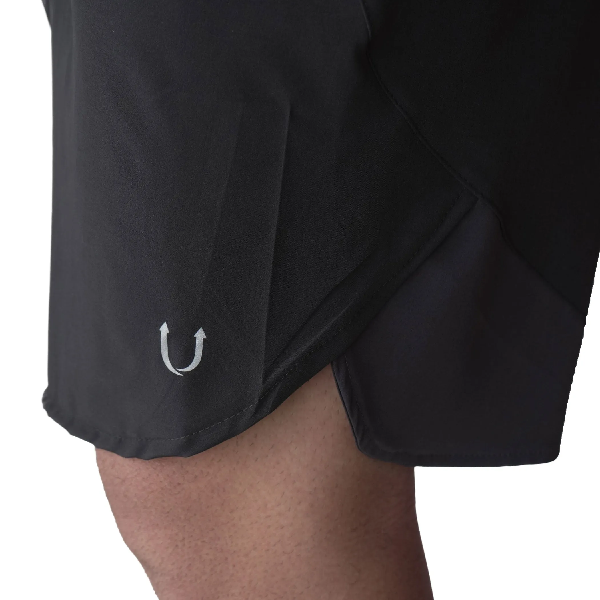 Shorts Training RULER Negro vista gris