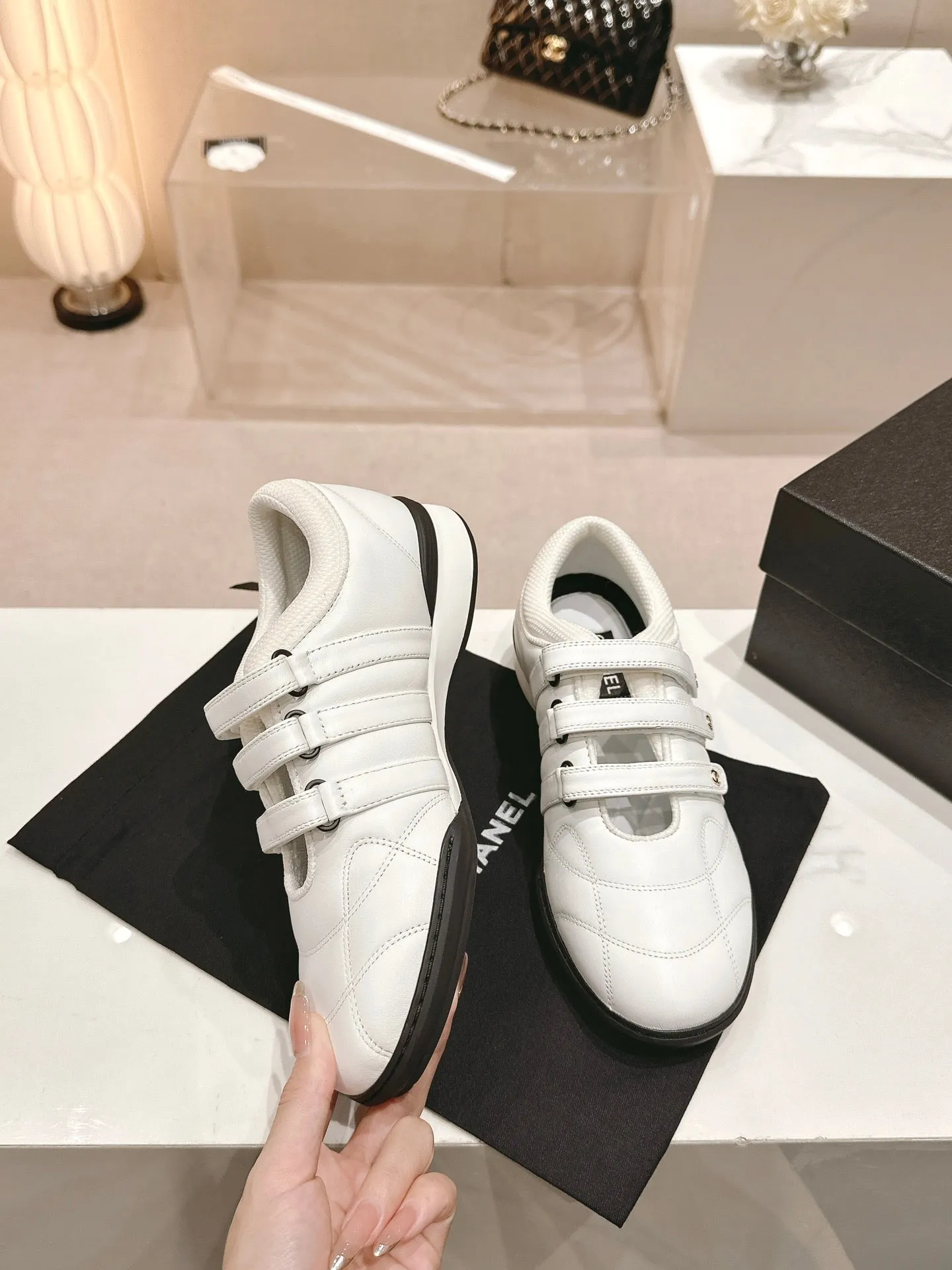 Silver Horn King Small Sneakers Diamond Baseball Shoes