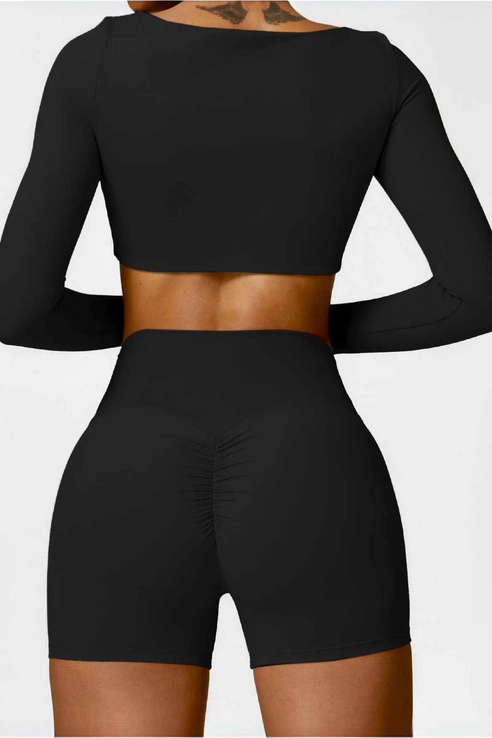 Square Neck Mira crop top Long sleeve- Black