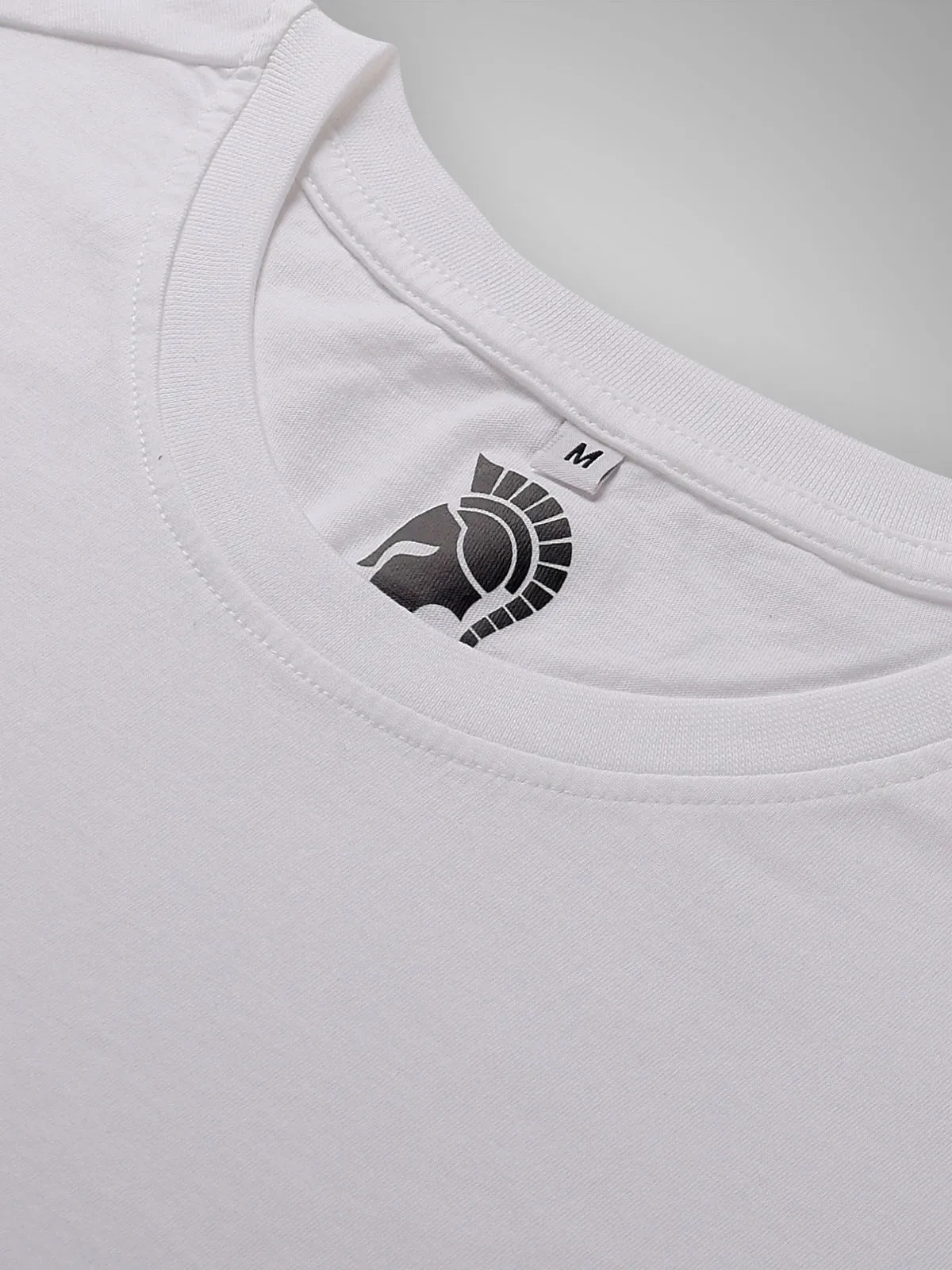 STA: Round Neck T-Shirt White