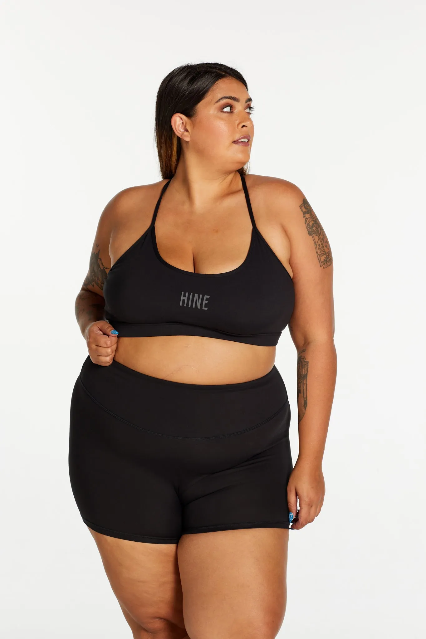 STAPLE SHORT SHORTS ONYX