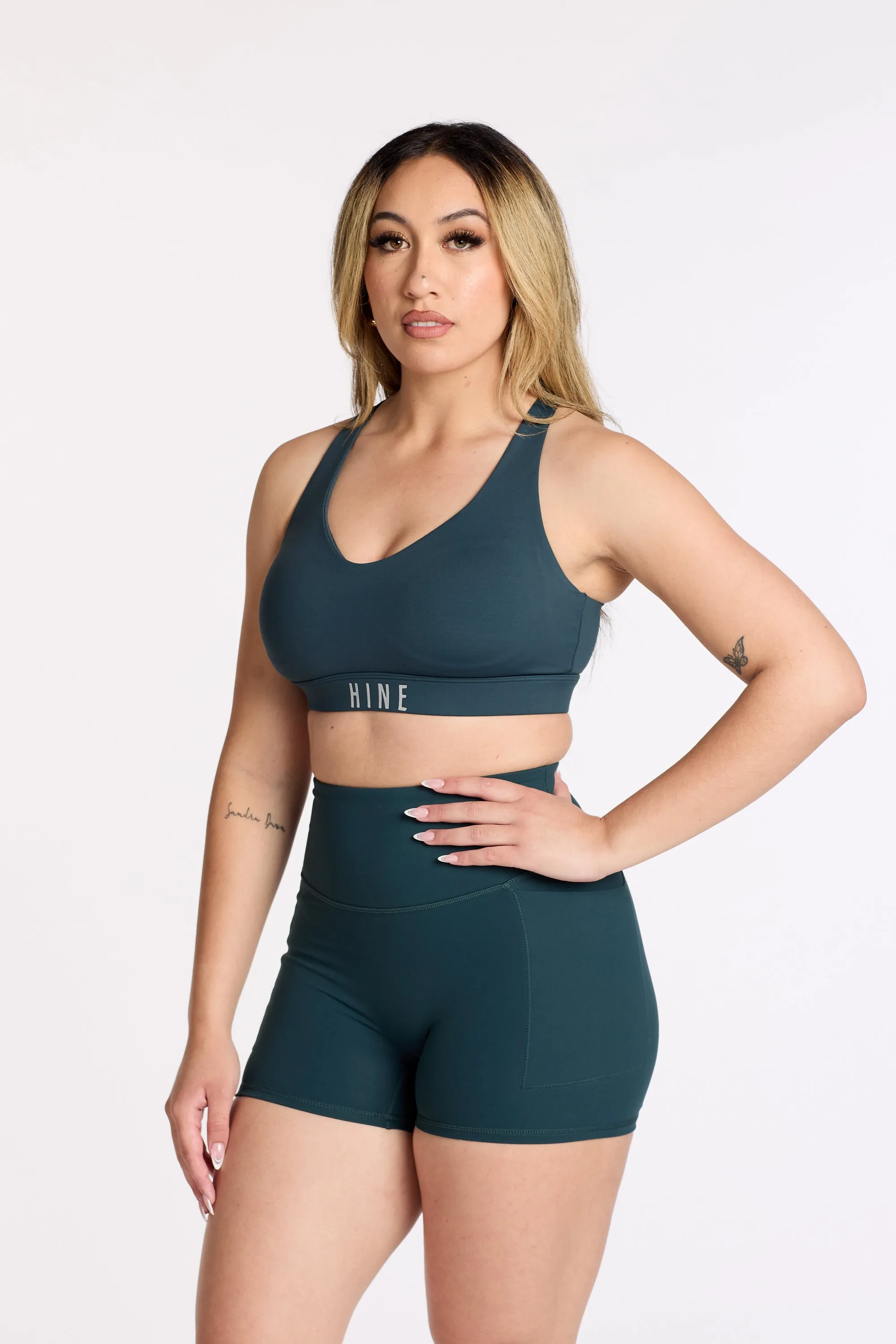 STAPLE W/ POCKET SHORT SHORTS JADE