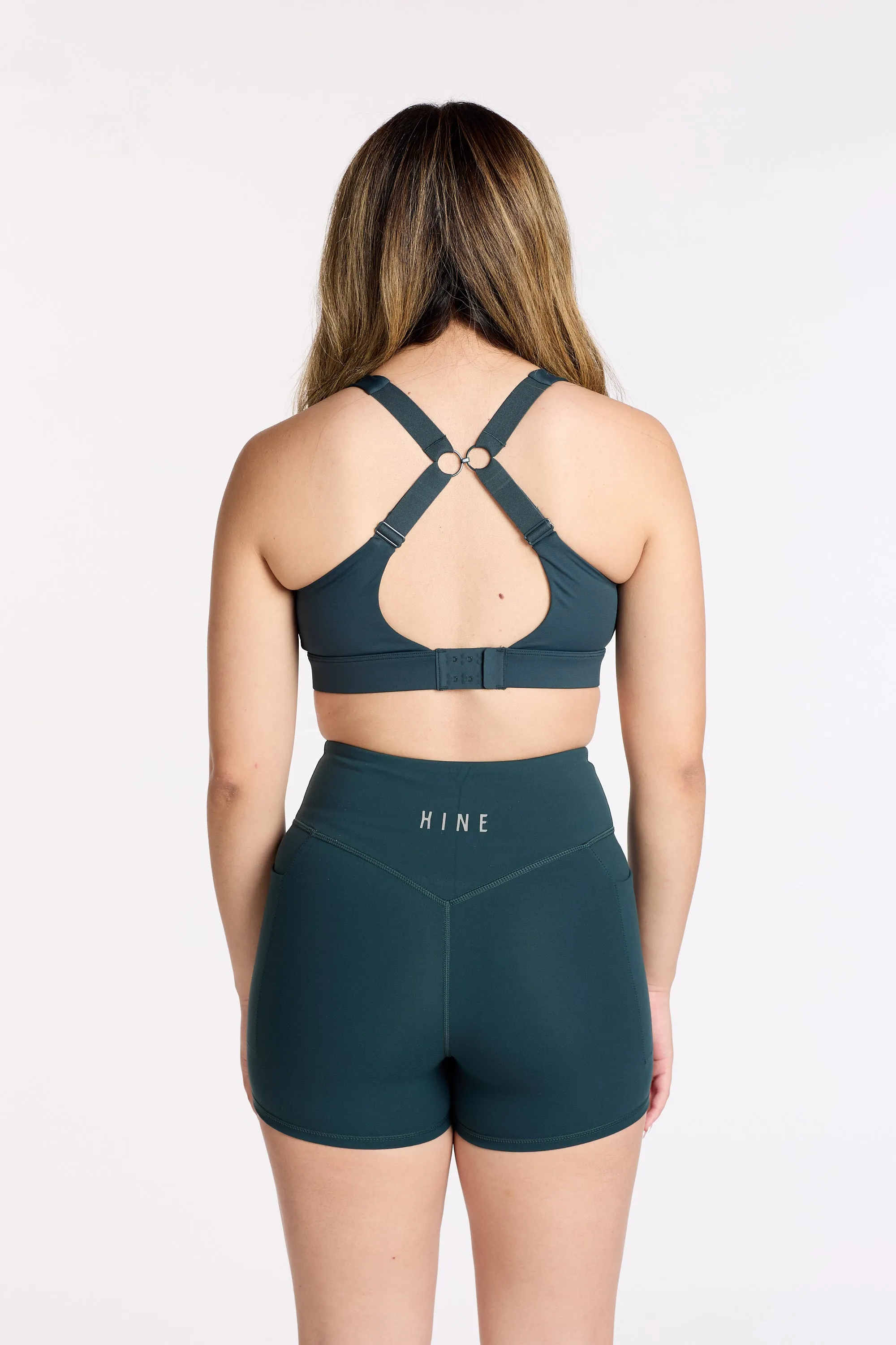 STAPLE W/ POCKET SHORT SHORTS JADE