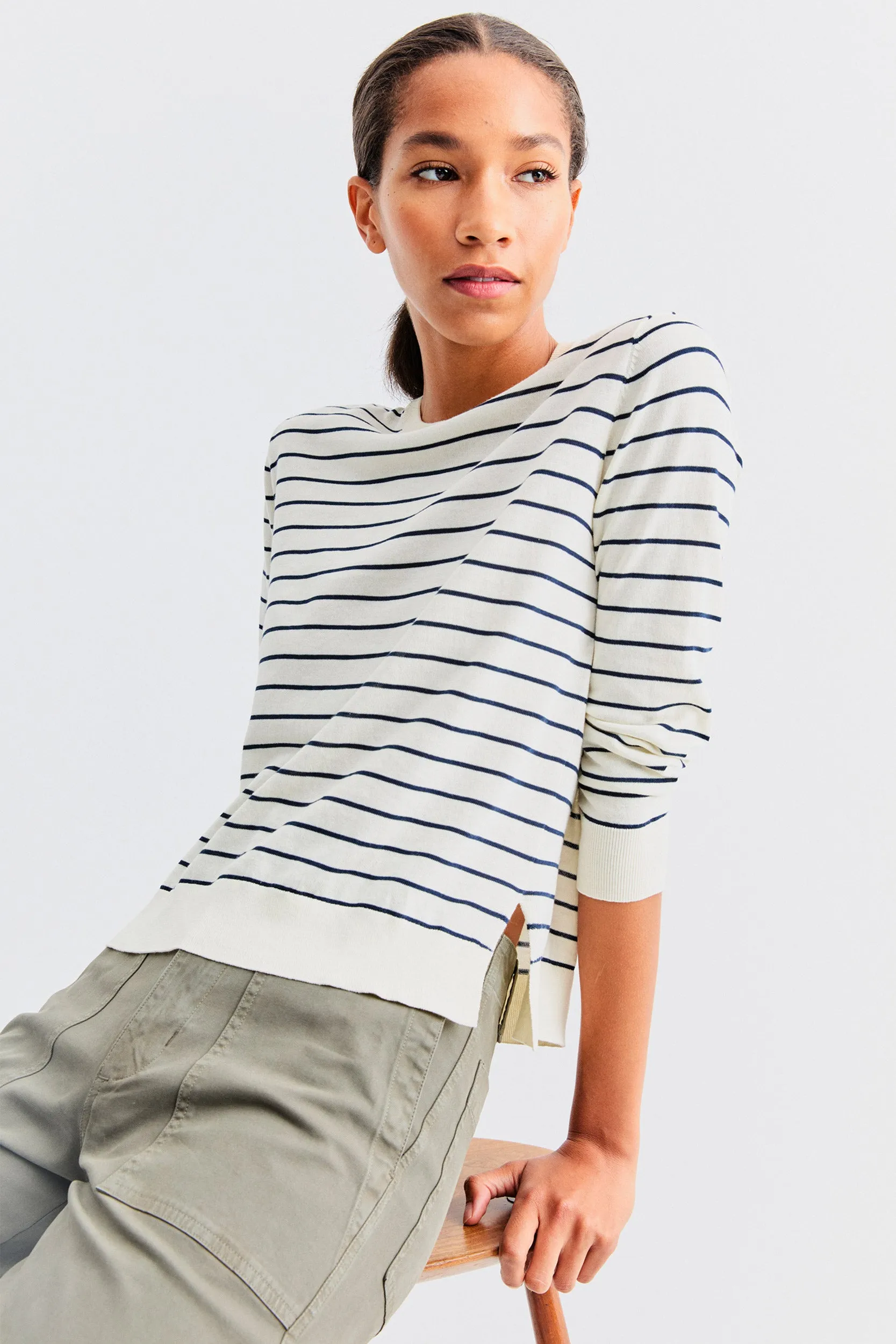 The Larsen - Cream/Navy