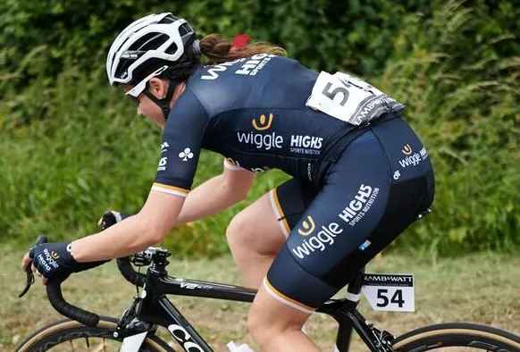 WOMEN´S PERFORMANCE BIB SHORTS