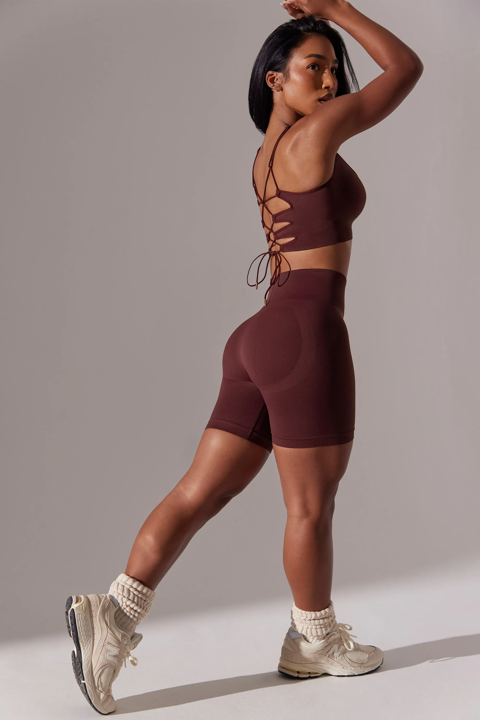Zealous - High Waist Super Sculpt Biker Shorts in Burgundy